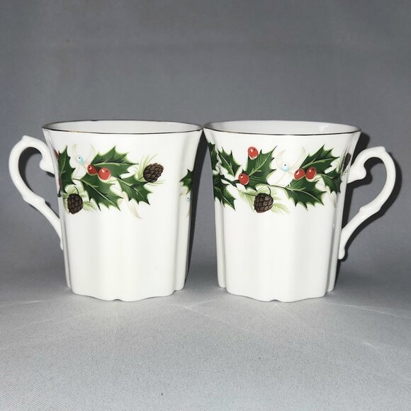 Royal Grafton Pair of Christmas Mugs | Noel Fine Bone China Mugs - Picture 1 of 11